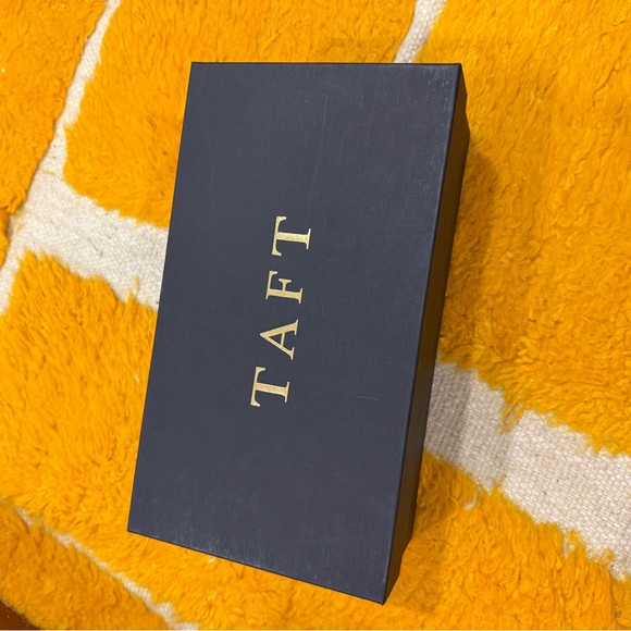 Taft the Paris shoe in plaid US 13